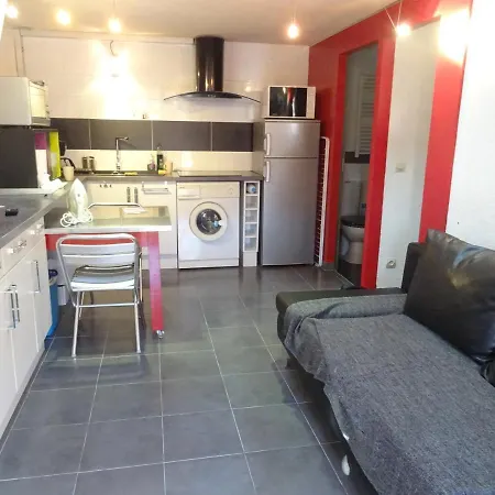 Maison Vacance Holiday home Saint-Cyprien (Pyrenees-Orientales)